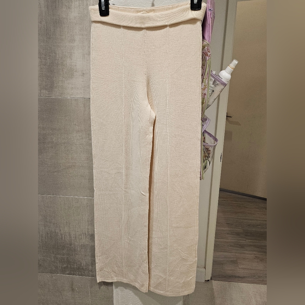 Like new Sezane M pants